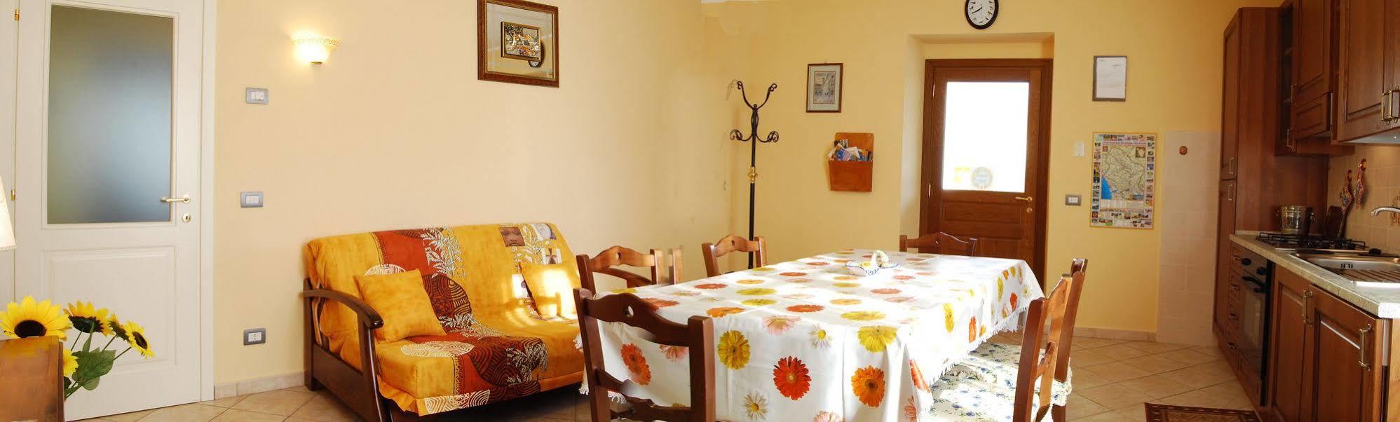 B&B Da Franca Camporgiano Exterior foto